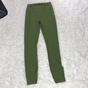 Lululemon In Movement Tight 25" *Everlux Everglades